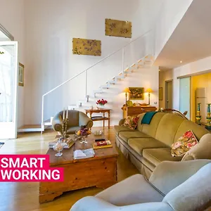 Charming In The Center By Wonderful Italy Apartment