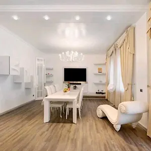 appartamento-con-parcheggio-privato.it-lombardy.com/